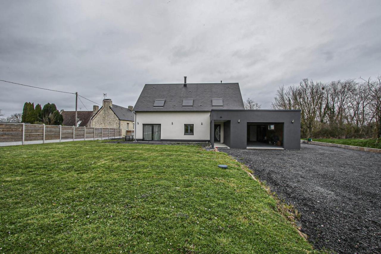 Kokana Modern Holiday Home Englesqueville-la-Percee Exterior photo