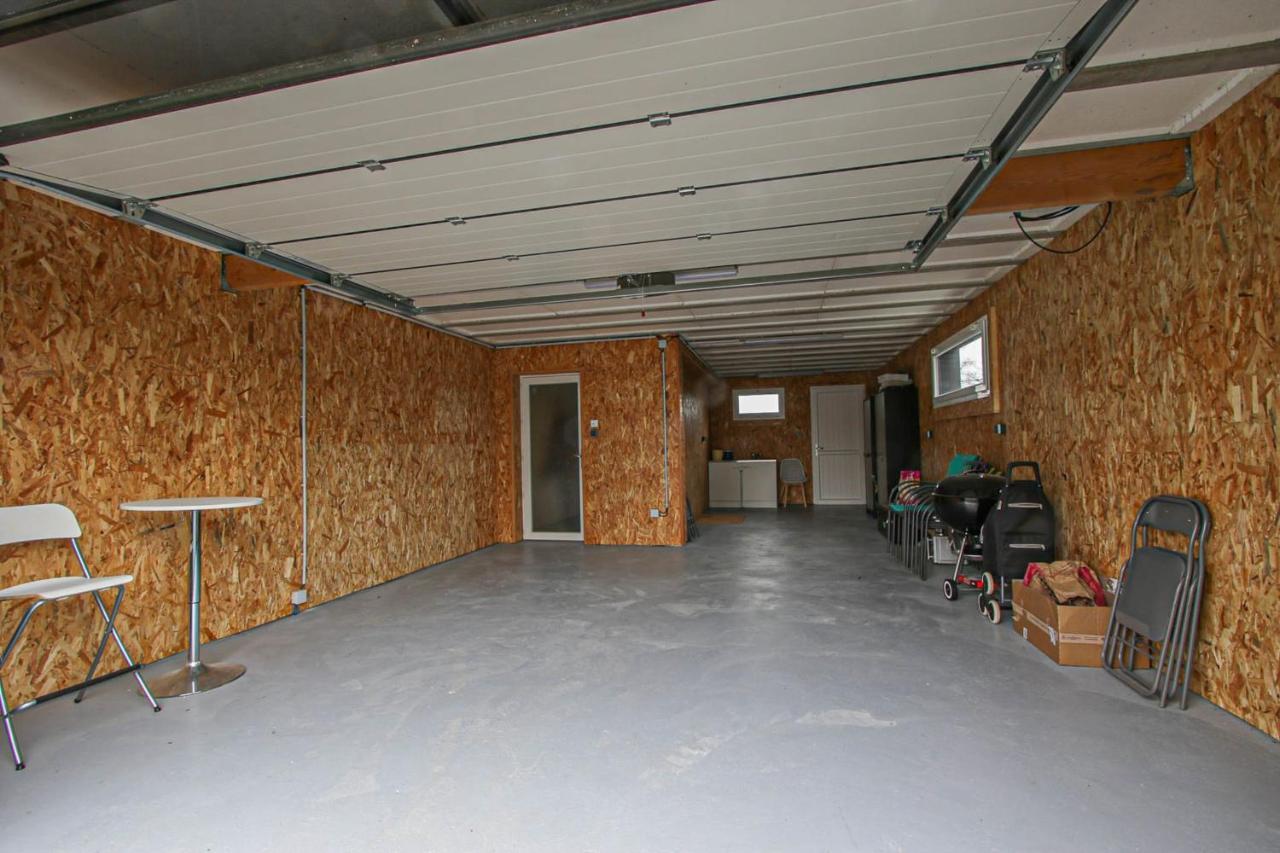 Kokana Modern Holiday Home Englesqueville-la-Percee Exterior photo